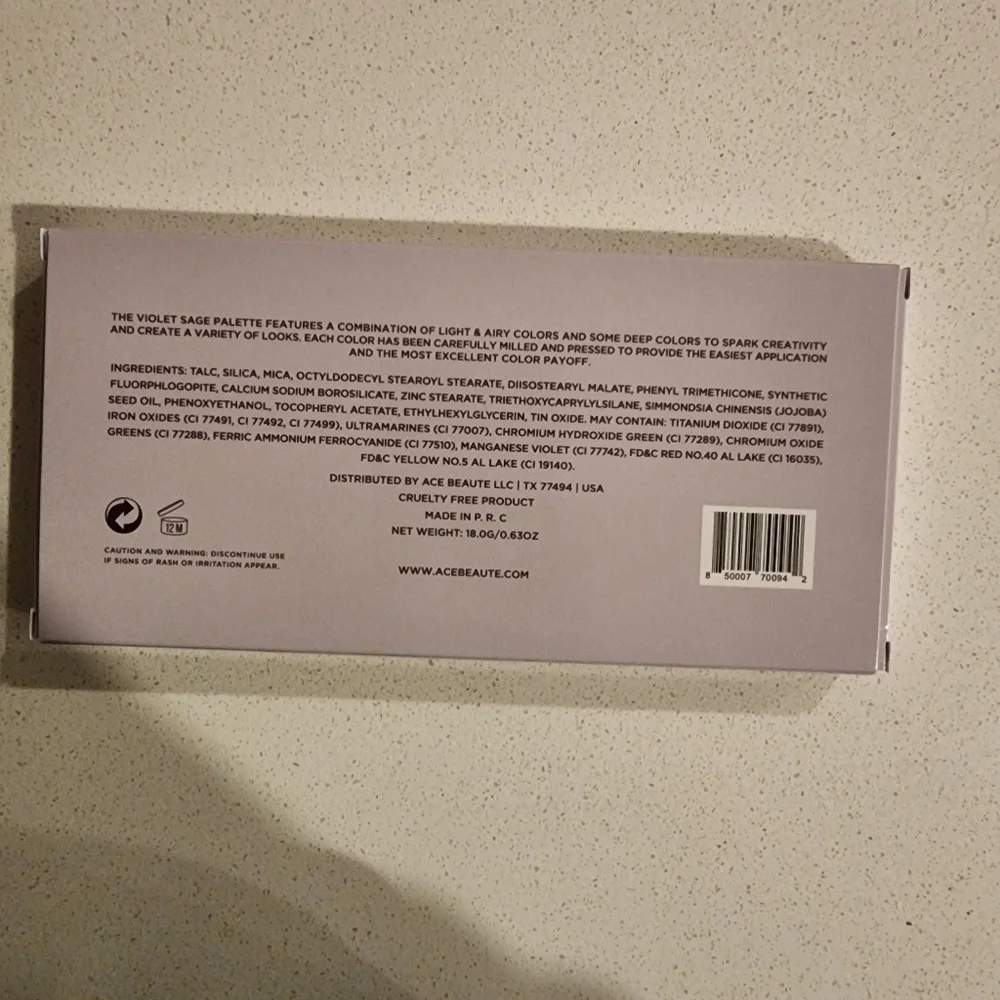 NIB Ace Beauté Violet Sage Eyeshadow Palette - Picture 2 of 3